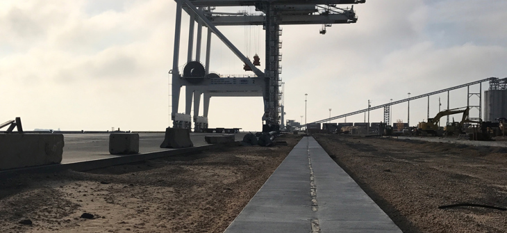 image of crane at port