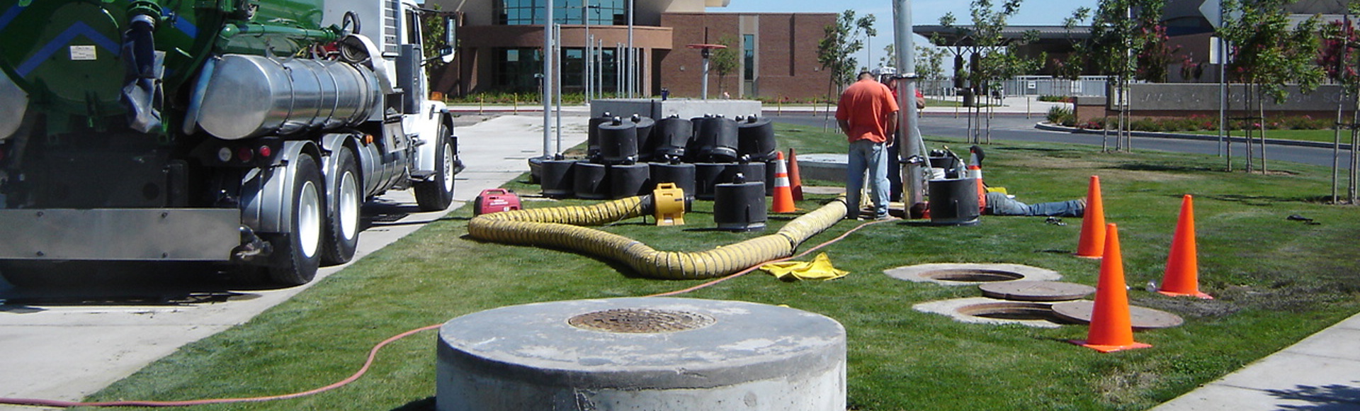 A maintenance event for Stormwater Management StormFilter. 